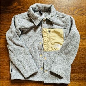 Kids small North Face button-down jacket-size 7/8